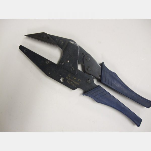 543265-1 Crimp Tool Mfg: AMP Tyco Condition: Used