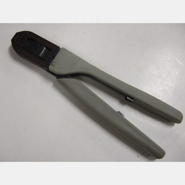 91558-1 Crimp Tool Mfg: AMP Tyco Condition: Used