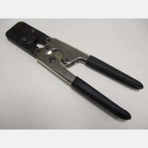 90312-1 Crimp Tool Mfg: Amp Tyco Condition: Used